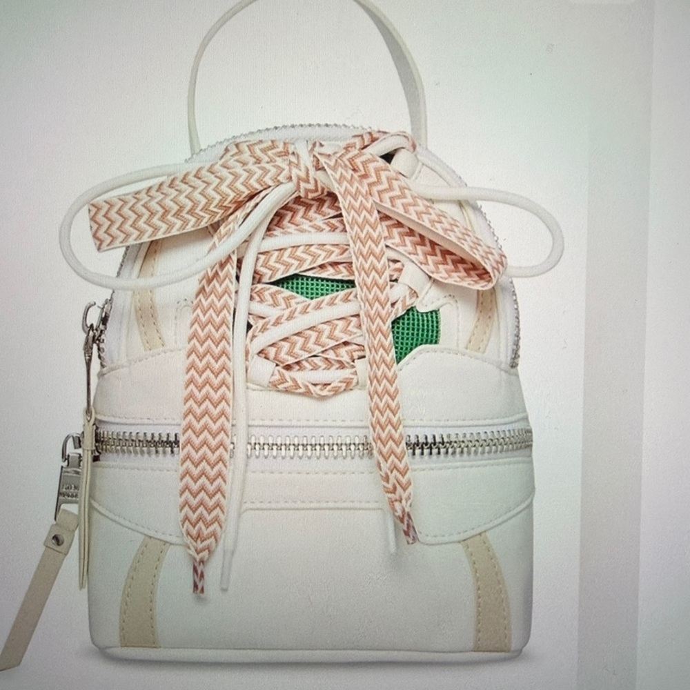 Steve Madden Women's Roaring Mini Backpack, NWT - Picture 2 of 8